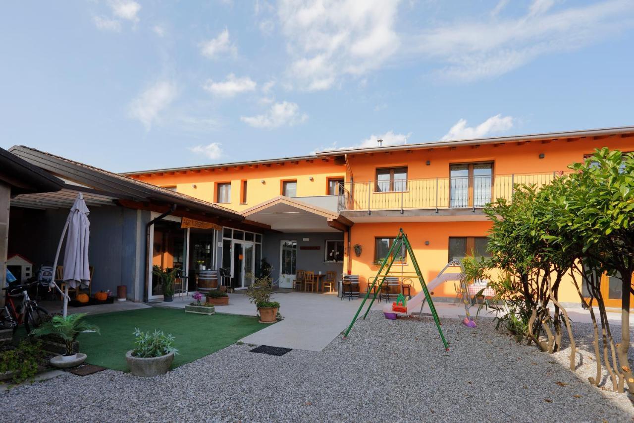 Agriturismo Da Laura Povoletto Екстериор снимка